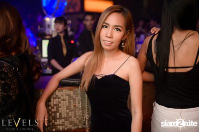 Ladies Night ที่ร้าน เลเวล, สุขุมวิท 11 — photo 53