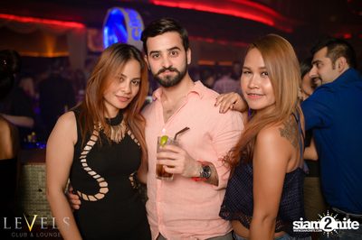 Ladies Night ที่ร้าน เลเวล, สุขุมวิท 11 — photo 76