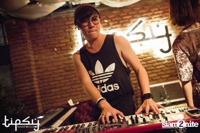 Room 39 at Tipsy Bkk — photo 53