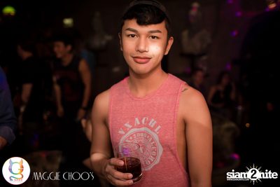 69 Shades of Ken ที่ แม็กกี้ ชูส์ — photo 88