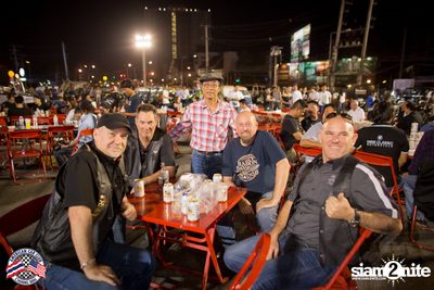 Classic Car Meeting ที่ เซ็นทรัลเฟสติวัล เชียงใหม่ — photo 72