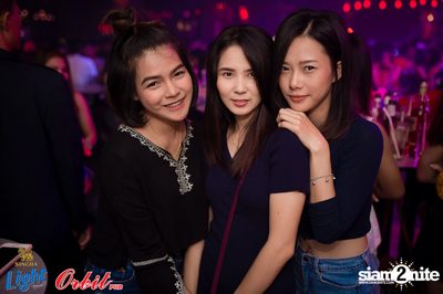 Singha Light pres. Lights Out Party at Orbit Pub — photo 21