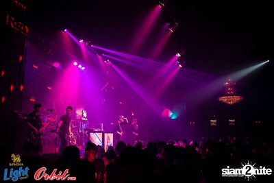 Singha Light pres. Lights Out Party at Orbit Pub — photo 34