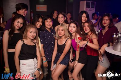 Singha Light pres. Lights Out Party at Orbit Pub — photo 35
