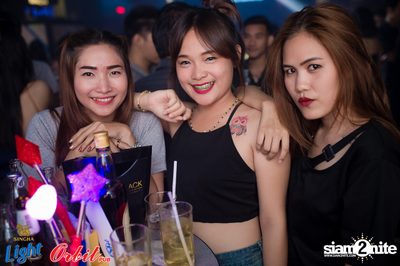 Singha Light pres. Lights Out Party at Orbit Pub — photo 64