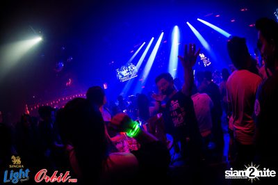 Singha Light pres. Lights Out Party at Orbit Pub — photo 66