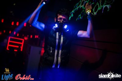 Singha Light pres. Lights Out Party at Orbit Pub — photo 106