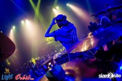 Singha Light pres. Lights Out Party at Orbit Pub — photo 107