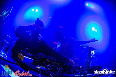 Singha Light pres. Lights Out Party at Orbit Pub — photo 125
