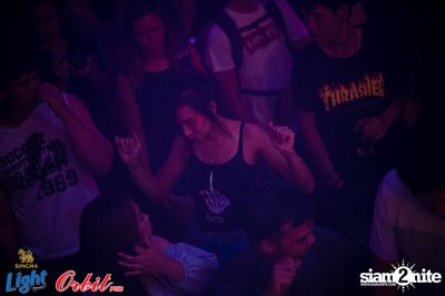 Singha Light pres. Lights Out Party at Orbit Pub — photo 130