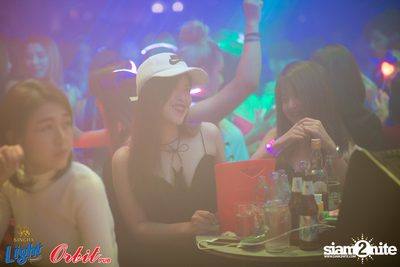 Singha Light pres. Lights Out Party at Orbit Pub — photo 138