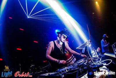 Singha Light pres. Lights Out Party at Orbit Pub — photo 163