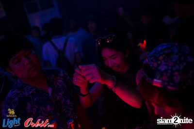 Singha Light pres. Lights Out Party at Orbit Pub — photo 180