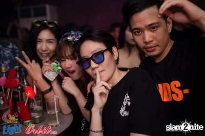 Singha Light pres. Lights Out Party at Orbit Pub — photo 182