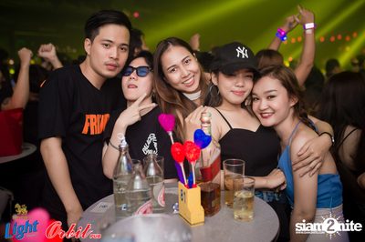 Singha Light pres. Lights Out Party at Orbit Pub — photo 184
