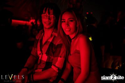 Paris Blohm ที่ เลเวลส์ — photo 115
