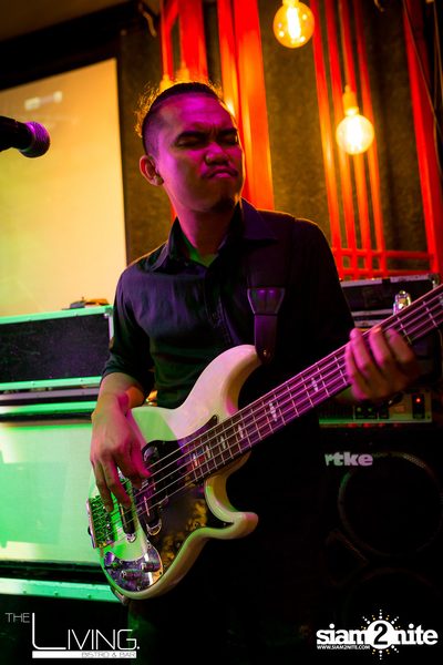 Mild Live at The Living Bistro & Bar Pattaya — photo 34