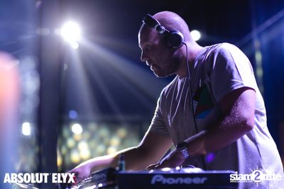 Phil Cooper at VOGUE Lounge — photo 26