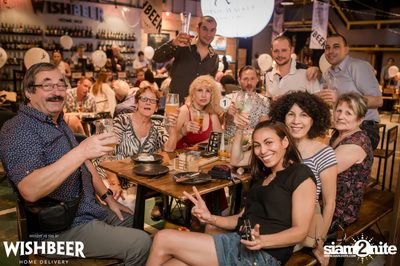 Cocktails Night ที่ วิชเบียร์ โฮม บาร์ — photo 8