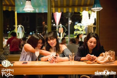 Happy Fish Party ที่ แฮปปี้ ฟิช ที่ เอเชียทีค — photo 36