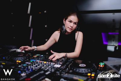I'm Single So What? Valentine's Day Party at W Bangkok — photo 41