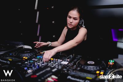 I'm Single So What? Valentine's Day Party at W Bangkok — photo 42