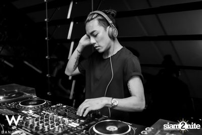 I'm Single So What? Valentine's Day Party at W Bangkok — photo 68