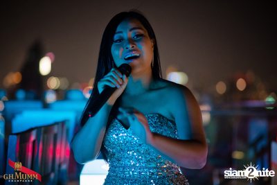 Love is in the Air at Octave Rooftop Bar — photo 28