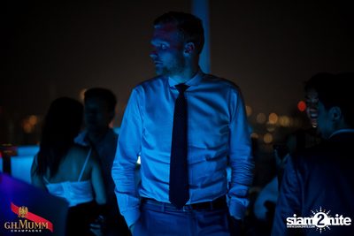 Love is in the Air at Octave Rooftop Bar — photo 74