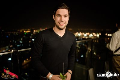 Love is in the Air at Octave Rooftop Bar — photo 83