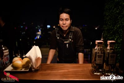 Love is in the Air at Octave Rooftop Bar — photo 93