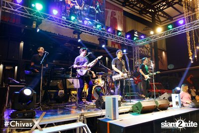 Nuvo ที่ ซิกซ์ตี้ซิกซ์ สเตชั่น — photo 103