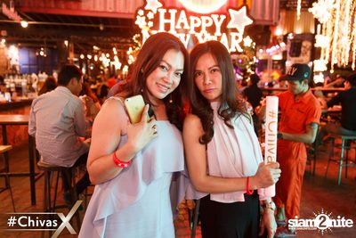 Nuvo ที่ ซิกซ์ตี้ซิกซ์ สเตชั่น — photo 120