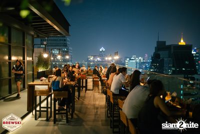 Love in Nocturnes at Brewski | Radisson Blu Plaza — photo 4