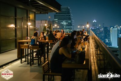 Love in Nocturnes at Brewski | Radisson Blu Plaza — photo 5