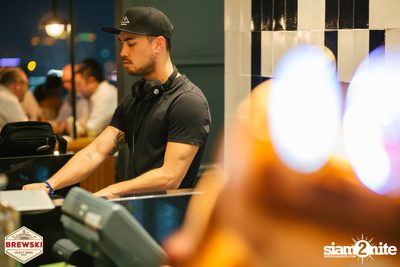 Love in Nocturnes at Brewski | Radisson Blu Plaza — photo 51