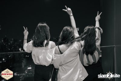 Love in Nocturnes at Brewski | Radisson Blu Plaza — photo 79