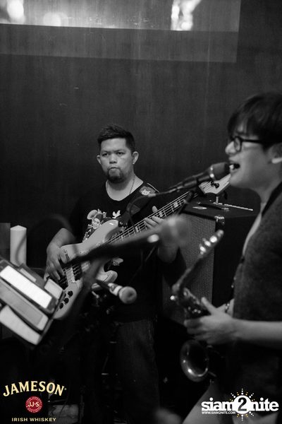 Singto Numchok ที่ โอลเดอร์ — photo 27