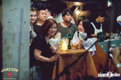Singto Numchok ที่ โอลเดอร์ — photo 43
