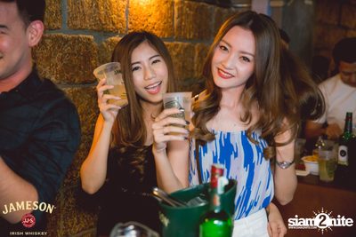 Singto Numchok ที่ โอลเดอร์ — photo 46