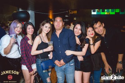 Singto Numchok ที่ โอลเดอร์ — photo 48