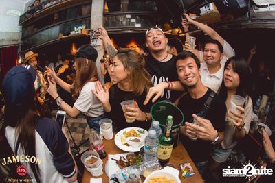 Singto Numchok ที่ โอลเดอร์ — photo 83