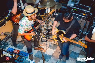 Singto Numchok ที่ โอลเดอร์ — photo 103
