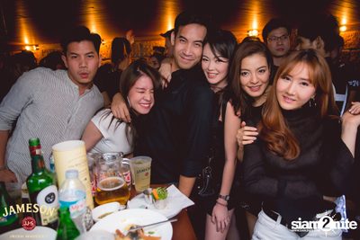 Singto Numchok ที่ โอลเดอร์ — photo 119