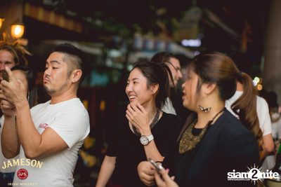 Singto Numchok ที่ โอลเดอร์ — photo 127