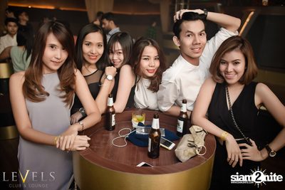 NEW_iD ที่ เลเวลส์ — photo 19