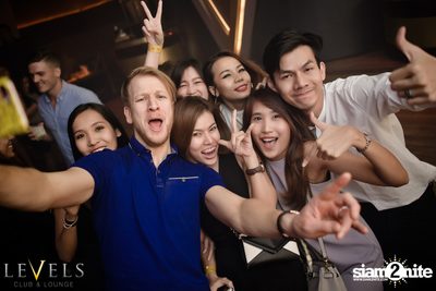 NEW_iD ที่ เลเวลส์ — photo 45