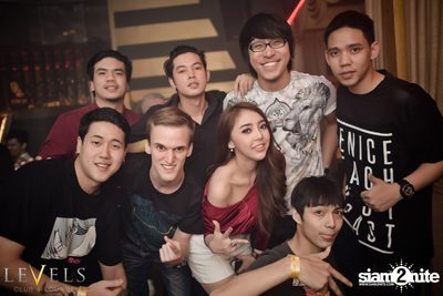 NEW_iD ที่ เลเวลส์ — photo 48