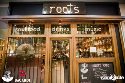 คืนวันเสาร์ ที่ Roots | K-Village — photo 1