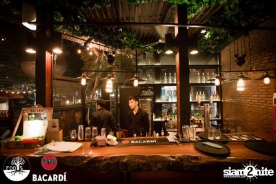 คืนวันเสาร์ ที่ Roots | K-Village — photo 90